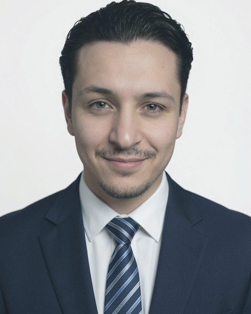 Portrett av Mohammed S M Mahmoud, Kriterion